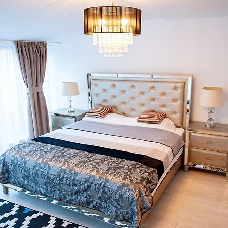 Kai Mountain Luxury Apartment Брашов Екстериор снимка