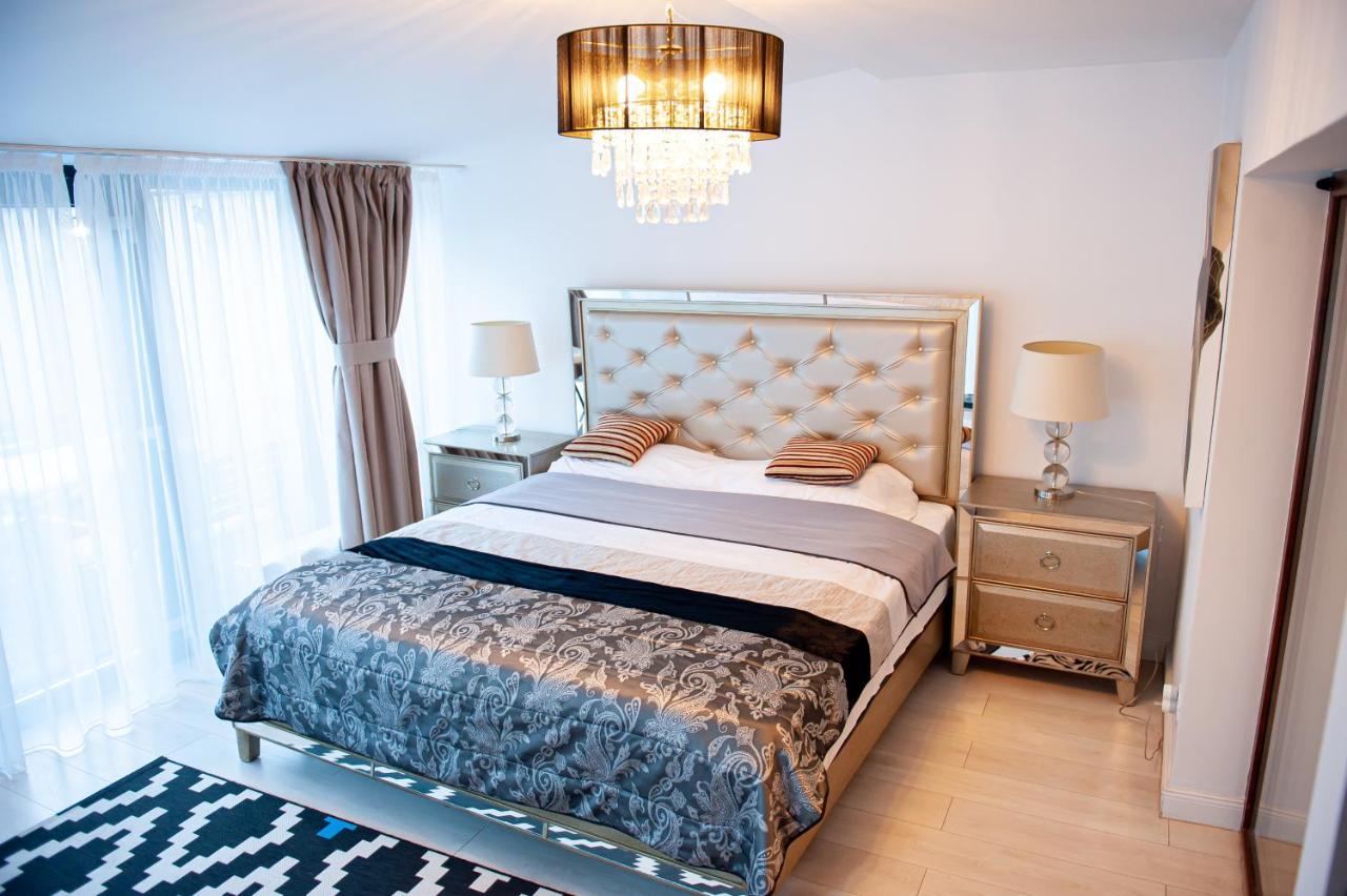 Kai Mountain Luxury Apartment Брашов Екстериор снимка